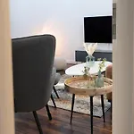 9 Im Muehlenhof *