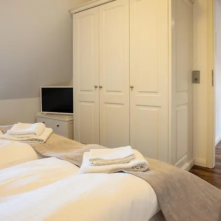 Mühlenhof 9 *